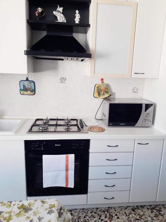 Apartamento Max And Sea Parking Free Street San Remo Exterior foto