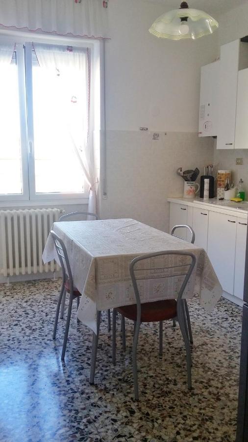 Apartamento Max And Sea Parking Free Street San Remo Exterior foto