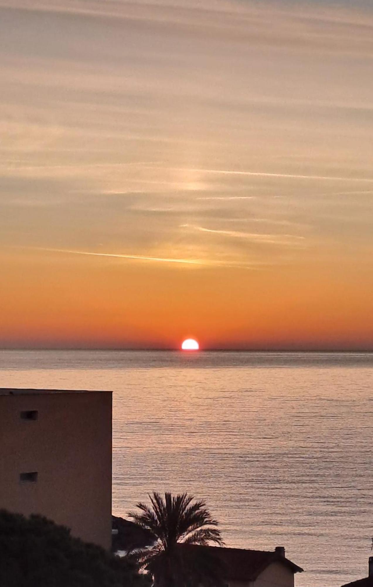 Apartamento Max And Sea Parking Free Street San Remo Exterior foto